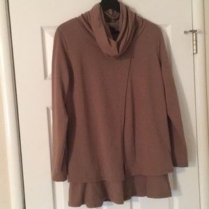 Amaryllis cowl neck sweater